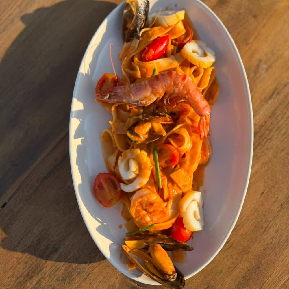 Bisk Soslu Deniz Mahsüllü Fettuccine