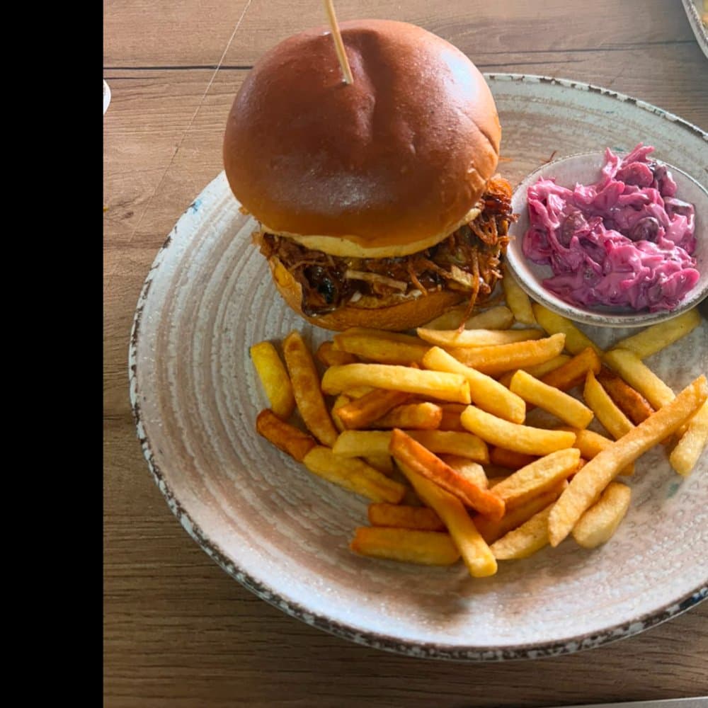 Döş Burger