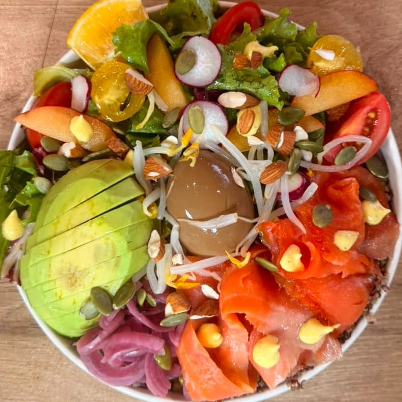 Füme Somon & Avokado Bowl